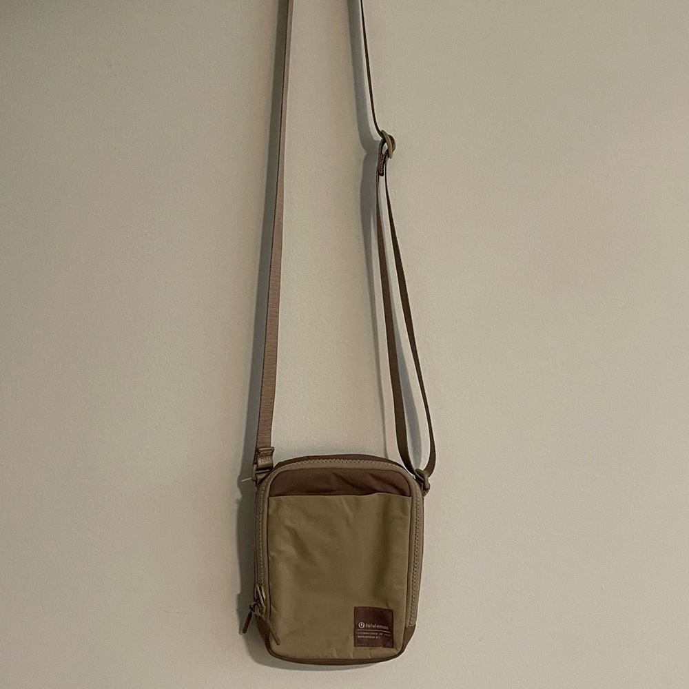 Lululemon Cross Body Bag
